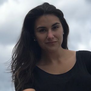 Meet your Posher, Alyssa